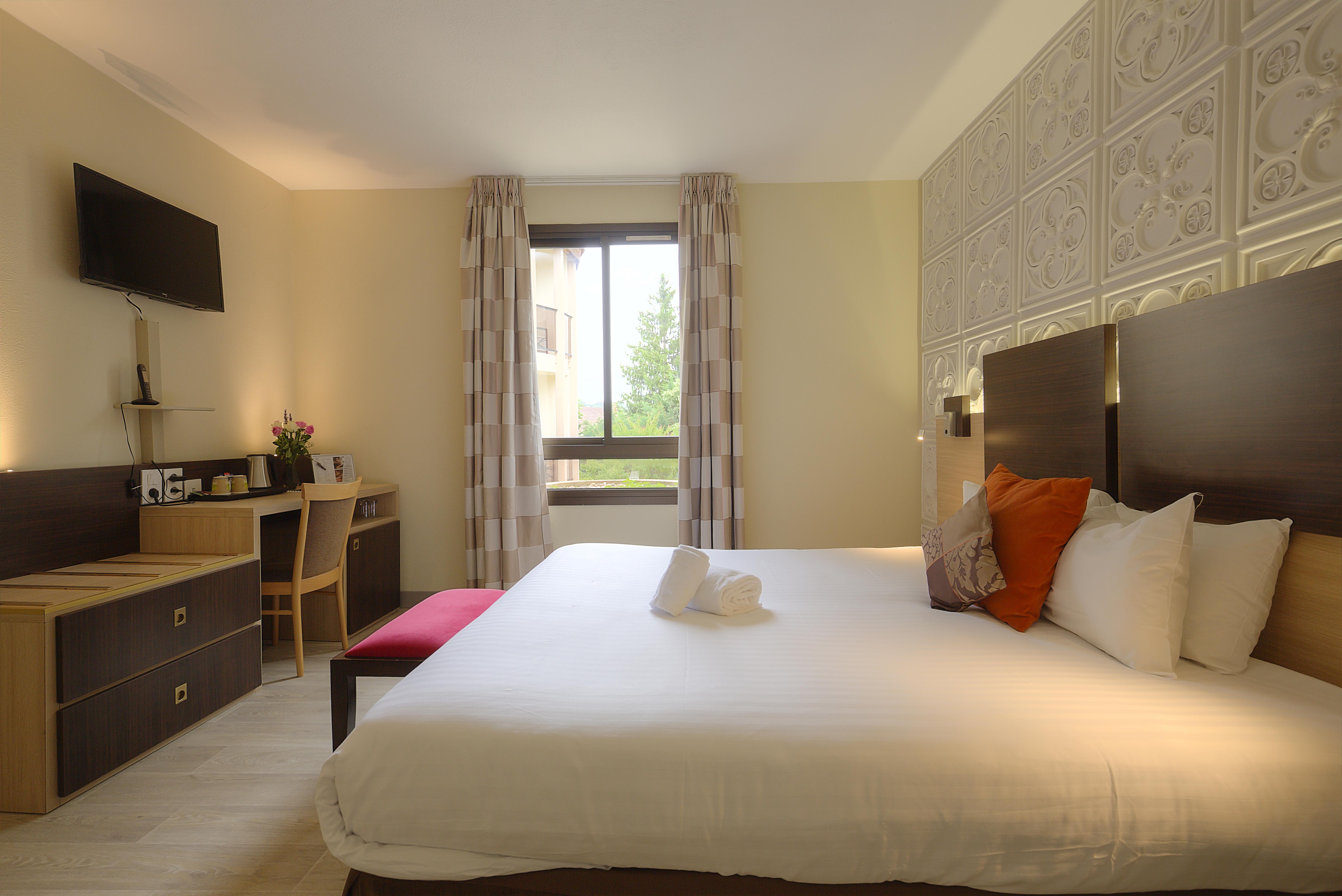 Au Grand Hotel De Sarlat - Pavillon De Selves Ngoại thất bức ảnh