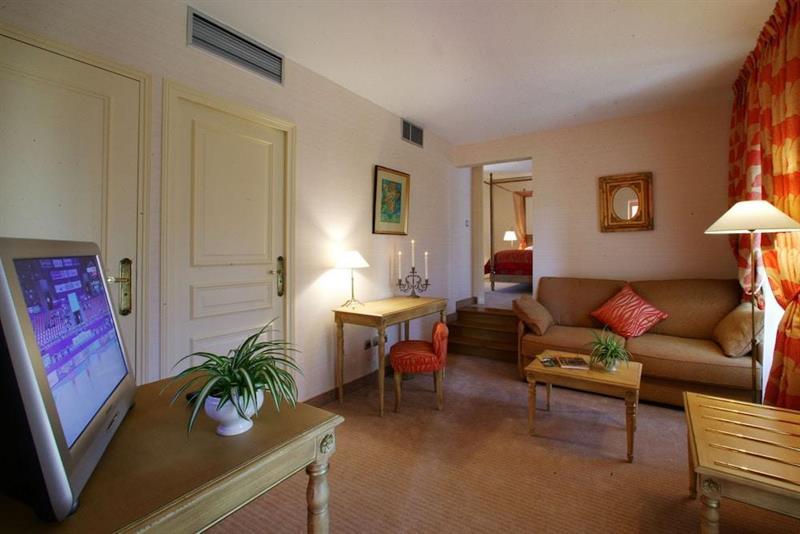 Au Grand Hotel De Sarlat - Pavillon De Selves Ngoại thất bức ảnh